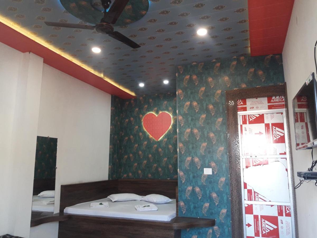 Pachmarhī Hotel Rajvihar מראה חיצוני תמונה