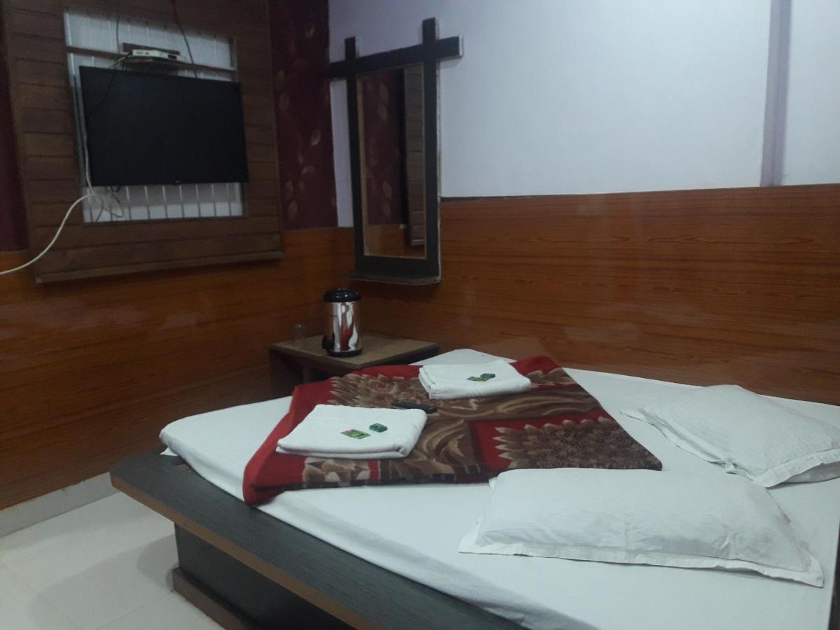 Pachmarhī Hotel Rajvihar מראה חיצוני תמונה