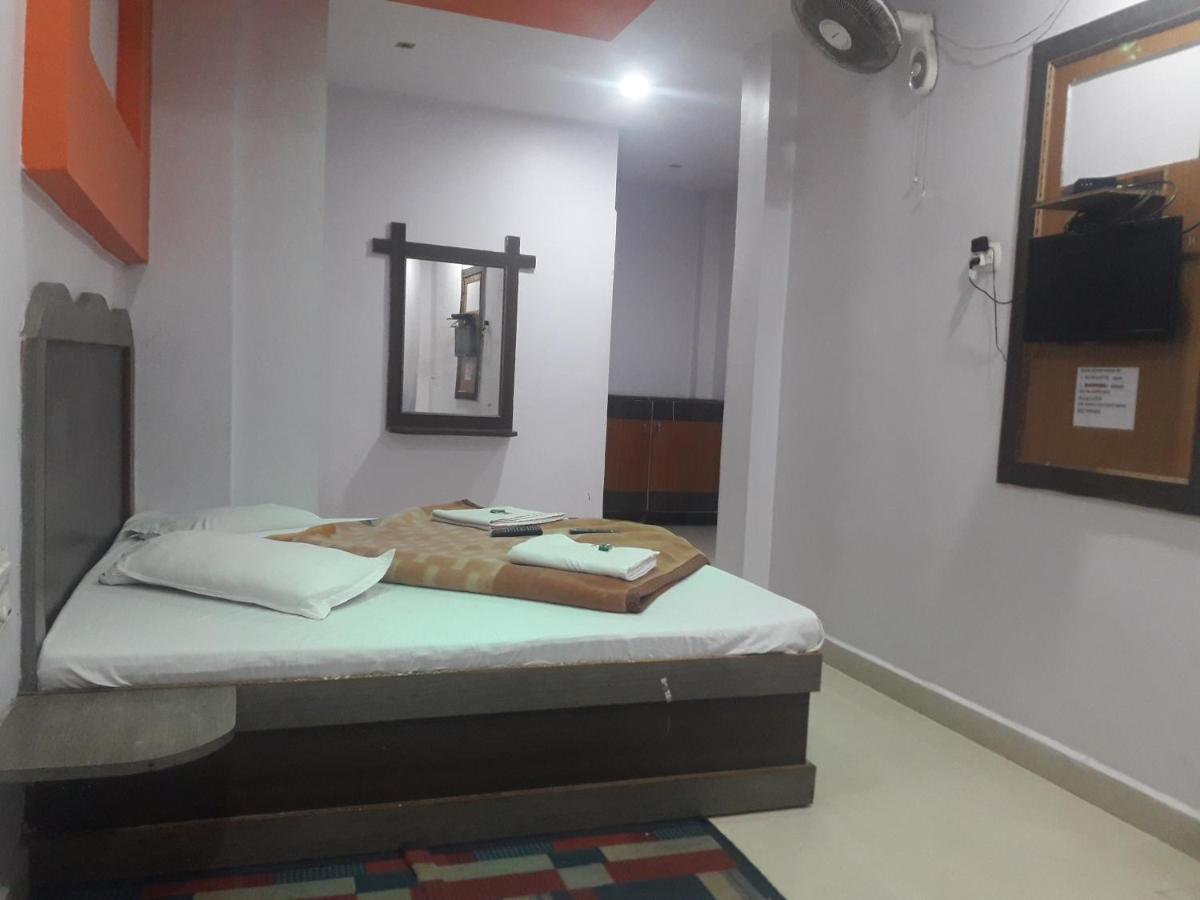 Pachmarhī Hotel Rajvihar מראה חיצוני תמונה