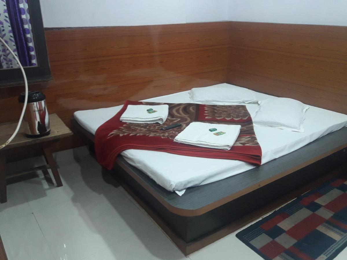 Pachmarhī Hotel Rajvihar מראה חיצוני תמונה