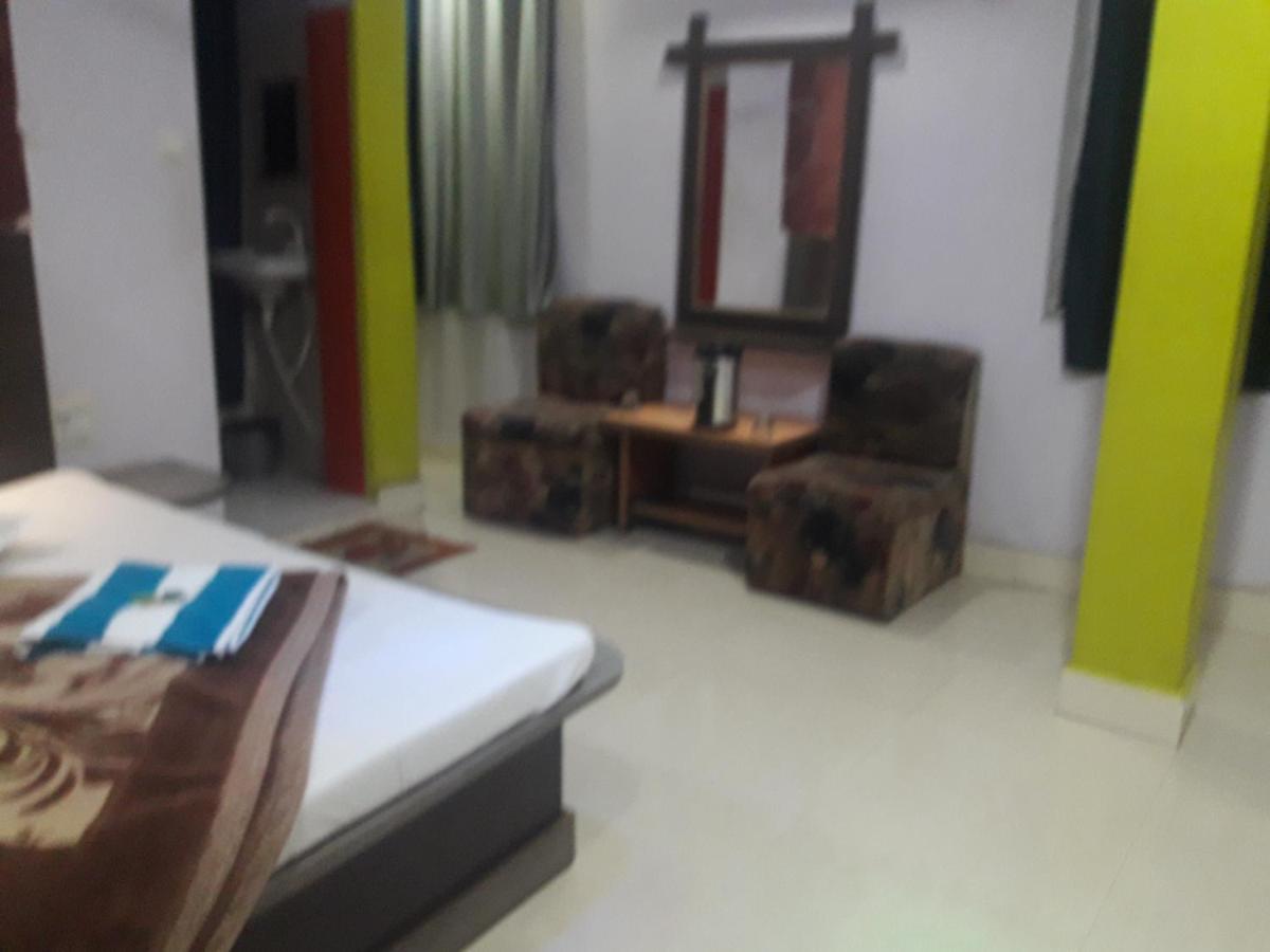 Pachmarhī Hotel Rajvihar מראה חיצוני תמונה
