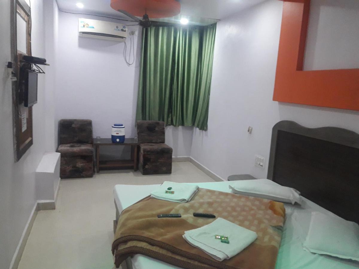 Pachmarhī Hotel Rajvihar מראה חיצוני תמונה
