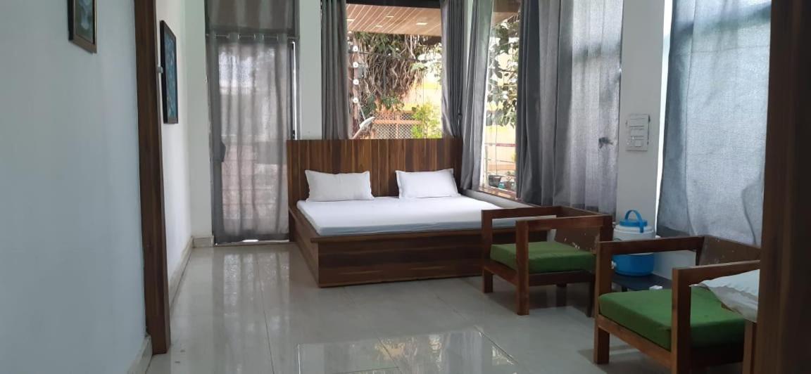 Pachmarhī Hotel Rajvihar מראה חיצוני תמונה