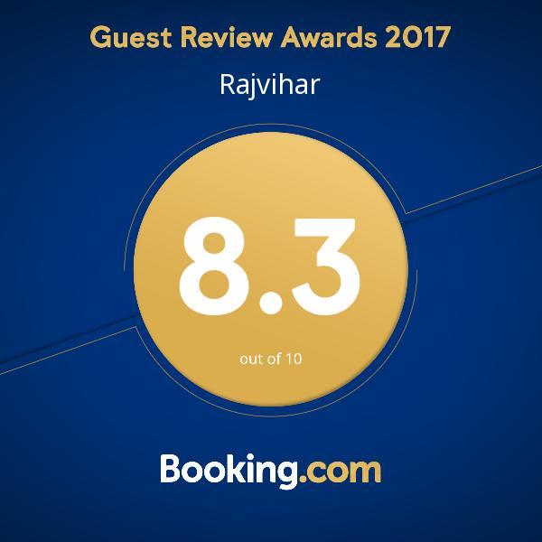 Pachmarhī Hotel Rajvihar מראה חיצוני תמונה