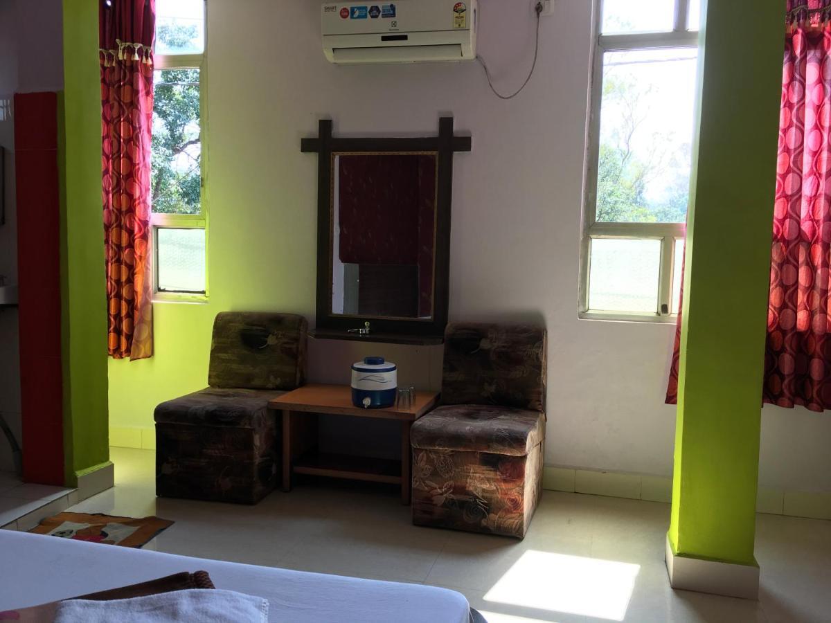 Pachmarhī Hotel Rajvihar מראה חיצוני תמונה