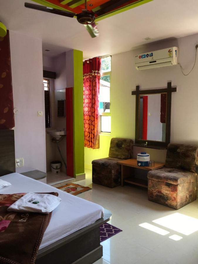 Pachmarhī Hotel Rajvihar מראה חיצוני תמונה