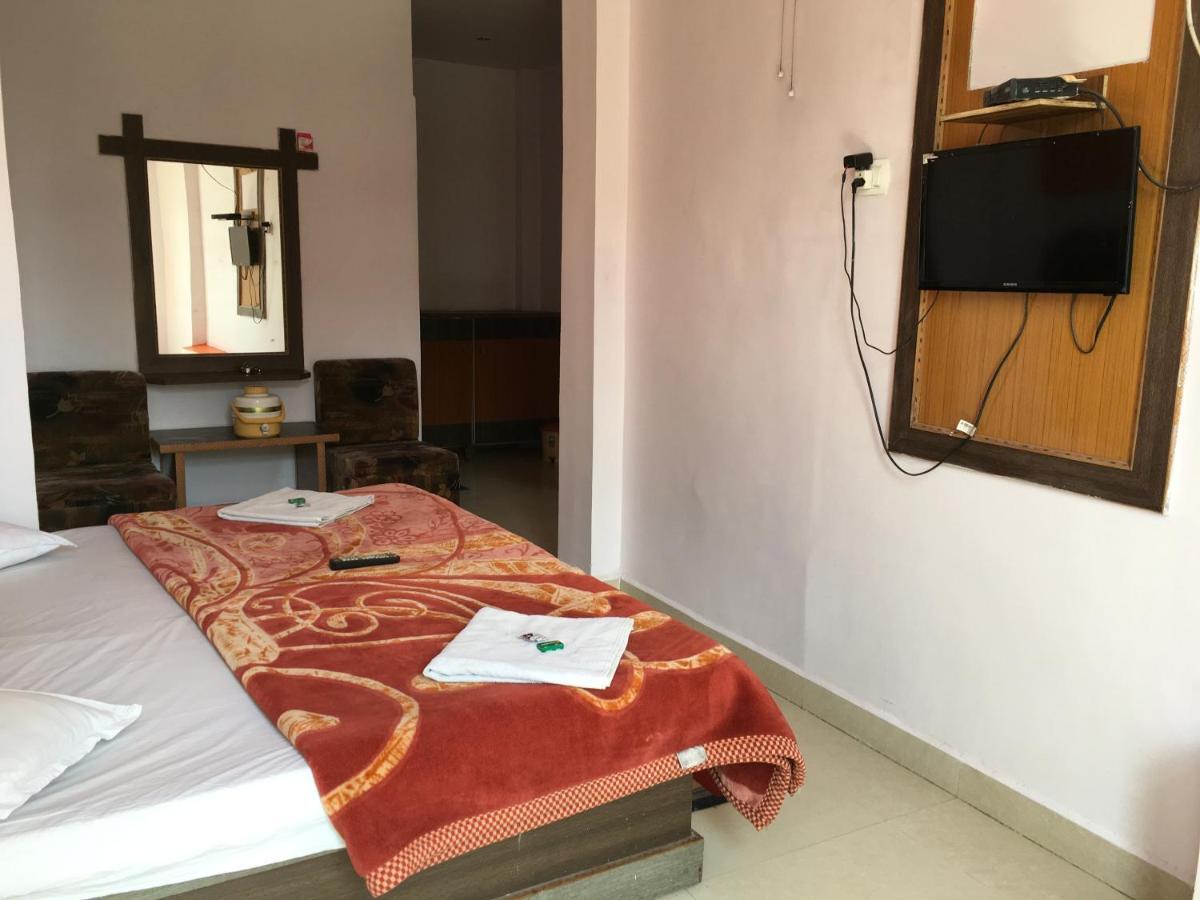 Pachmarhī Hotel Rajvihar מראה חיצוני תמונה